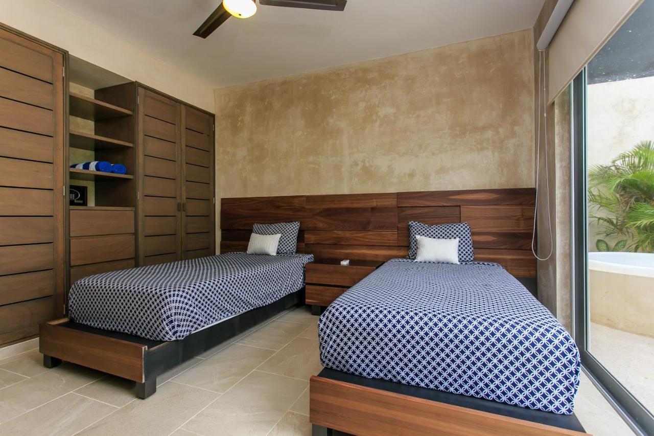 Charming Nature-inspired With Sultry Surroundings By Stella Apartment *